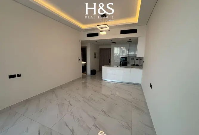 156195032 - Property Image 3