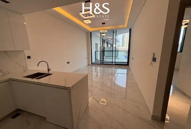 156195032 - Property Image 2