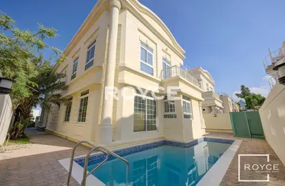 Villa - 5 Bedrooms - 6 Bathrooms for rent in Jumeirah 2 Villas - Jumeirah 2 - Jumeirah - Dubai