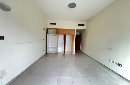 شقة - 2 غرف نوم - 3 حمامات للايجار في القصيص 1 - منطقة القصيص السكنية - القصيص - دبي