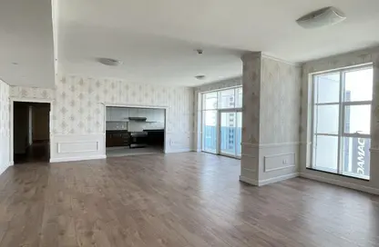 Apartment - 3 Bedrooms - 4 Bathrooms for rent in Marina Arcade Tower - Dubai Marina - Dubai