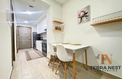 Apartment - Studio - 1 Bathroom for rent in Bloom Towers C - Bloom Towers - District 10 - Jumeirah Village Circle - Dubai