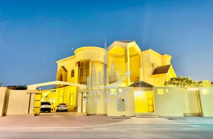 Villa - 5 Bedrooms - 6 Bathrooms for rent in Al Khawaneej 1 - Al Khawaneej - Dubai
