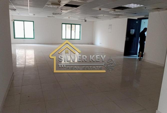 76560614 - صورة العقار 2