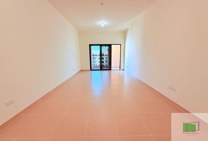 74249853 - الصورة الرئيسية للعقار