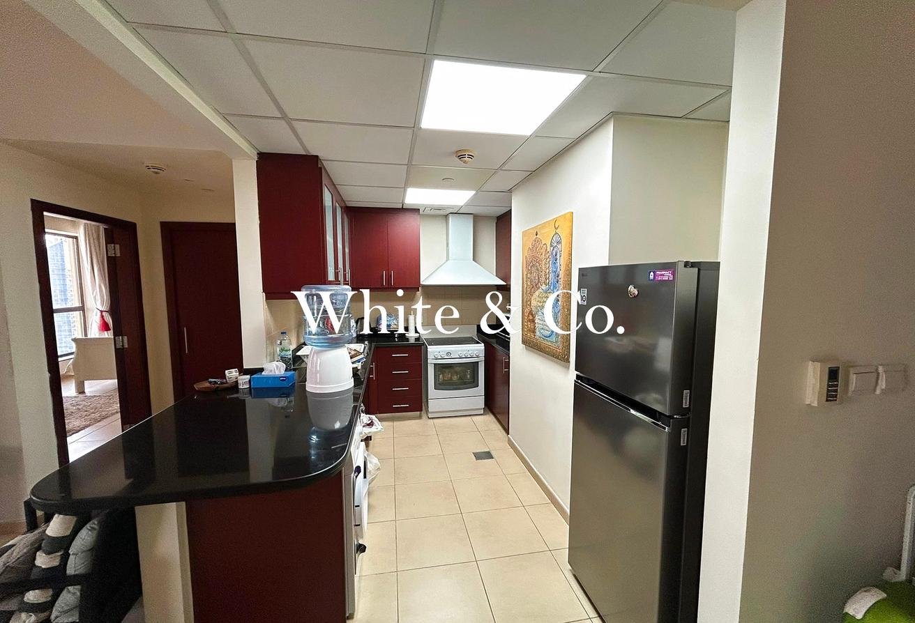 Marina View High floor Fully Furnished photo 4
