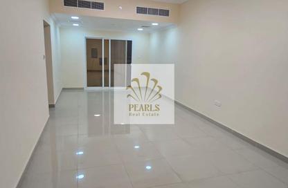 Apartment - 2 - 3 for rent in Al Jurf 3 - Al Jurf - Ajman Apartment - 2 - 3 for rent in Al Jurf 3 - Al Jurf - Ajman