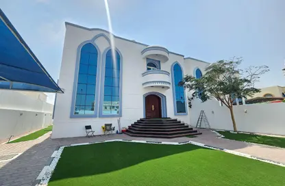 Villa - Studio - 5 Bathrooms for rent in Al Azra - Al Riqqa - Sharjah