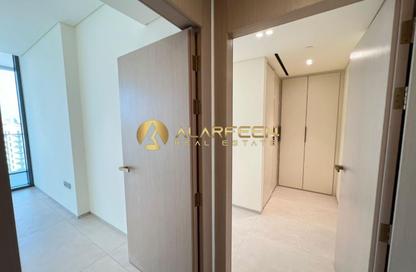 Apartment - 2 - 2 for rent in Binghatti Pinnacle - Dubai Healthcare City 2 - Al Jaddaf - Dubai