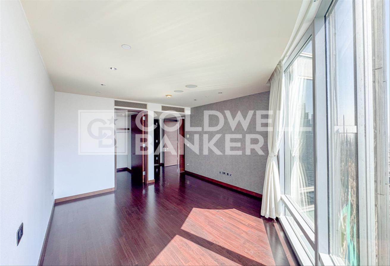 Best 2 Bedroom Type F | Full Fountain View photo 15