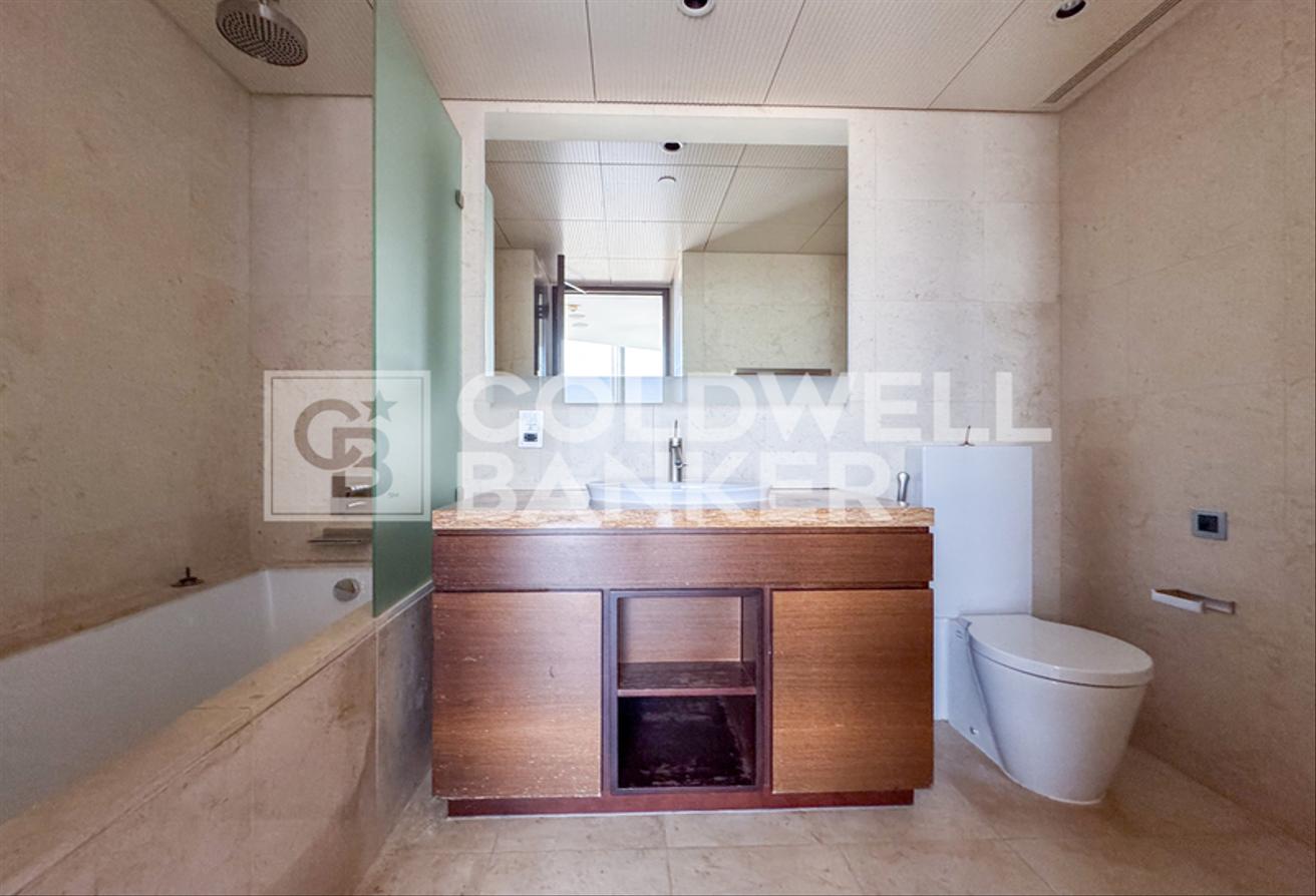 Best 2 Bedroom Type F | Full Fountain View photo 23