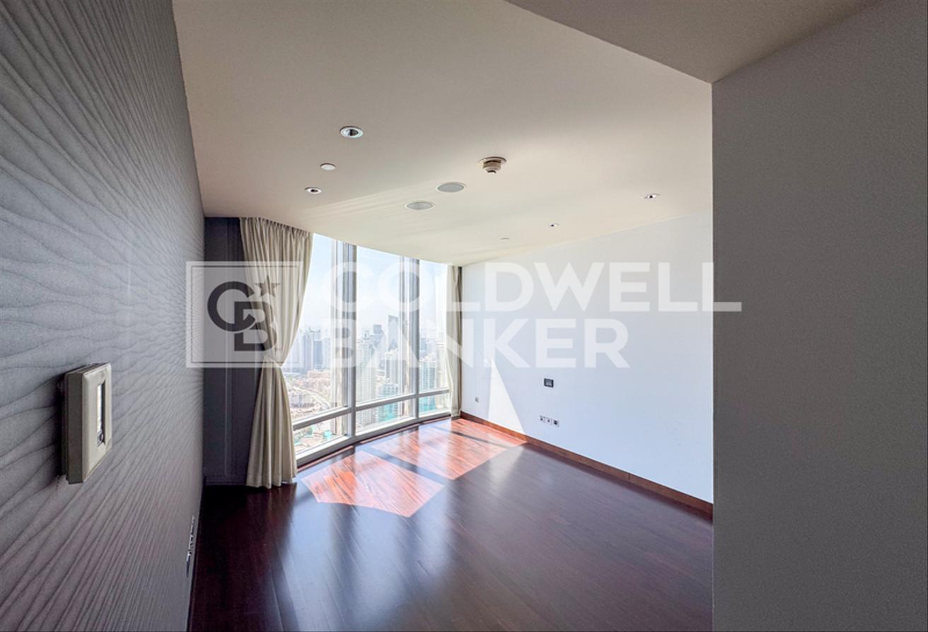 Best 2 Bedroom Type F | Full Fountain View photo 11