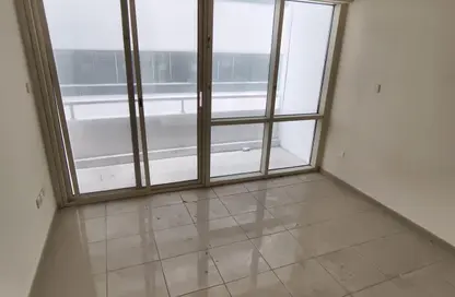 شقة - 2 غرف نوم - 2 حمامات للايجار في شارع التعاون الجديد - التعاون - الشارقة