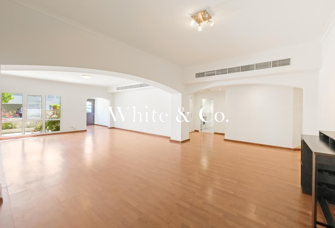 Meadows 1 | 4 Bed + Maids | Available Now photo 2