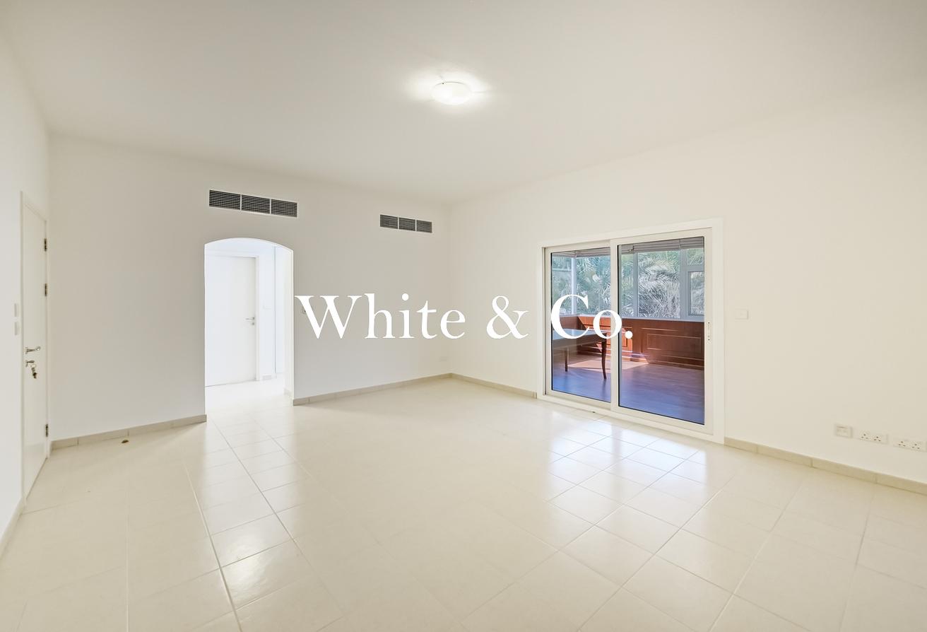 Meadows 1 | 4 Bed + Maids | Available Now photo 14
