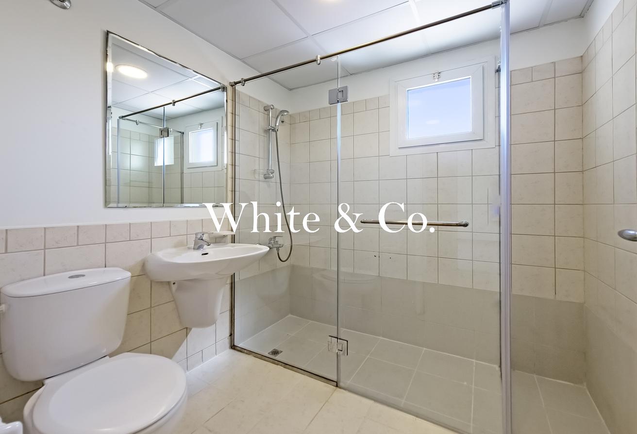 Meadows 1 | 4 Bed + Maids | Available Now photo 12