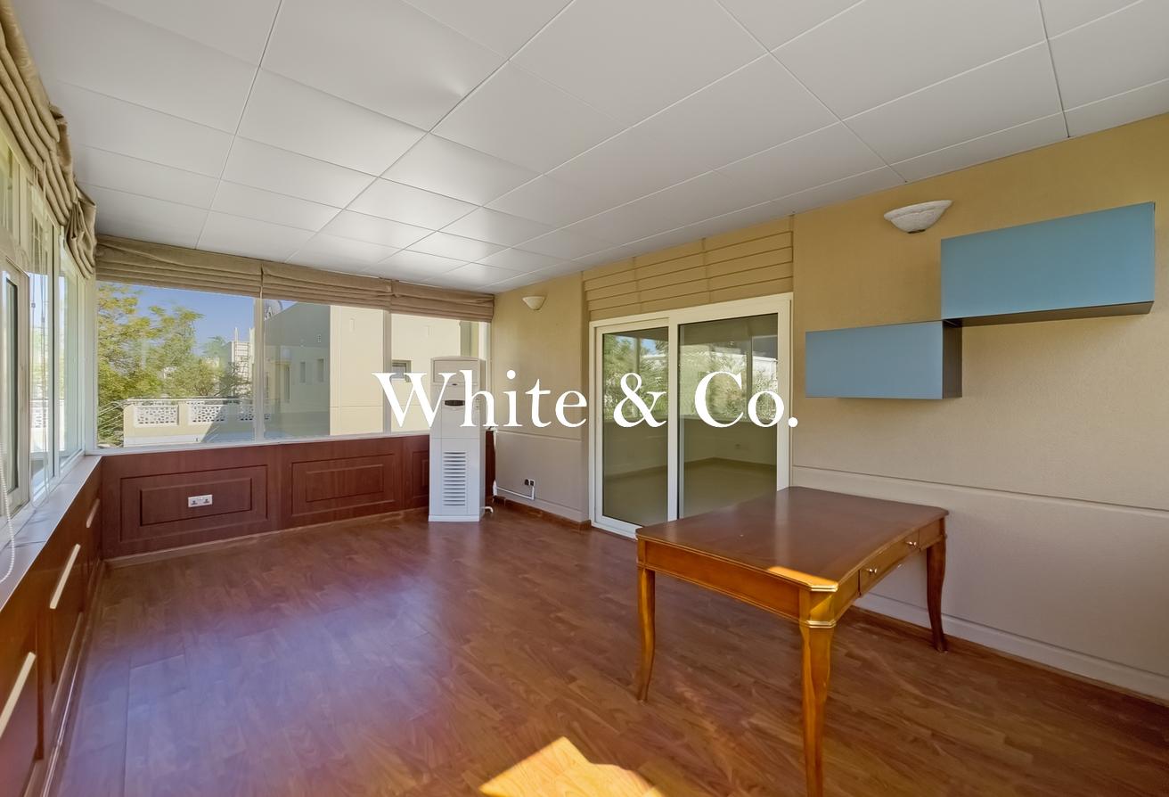 Meadows 1 | 4 Bed + Maids | Available Now photo 17