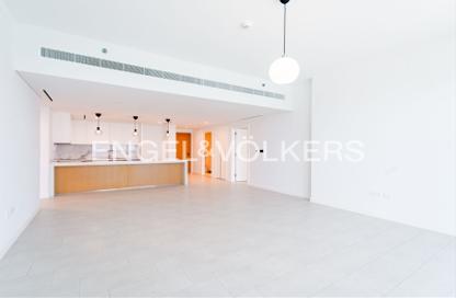 Apartment - 3 Bedrooms - 4 Bathrooms for rent in La Vie - Jumeirah Beach Residence - Dubai