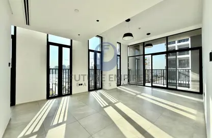 Apartment - 2 Bedrooms - 3 Bathrooms for rent in Jumeirah Garden City - Al Satwa - Dubai