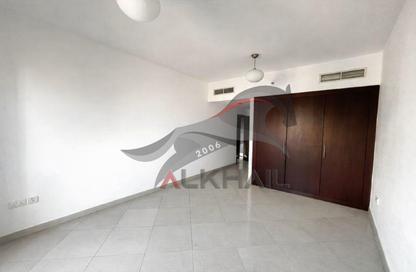 شقة - 2 غرف نوم - 3 حمامات للايجار في برج أيكون 1 - (JLT) مجمع M - أبراج بحيرات الجميرا - دبي