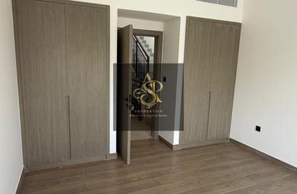 تاون هاوس - 5 غرف نوم - 6 حمامات للايجار في مالطة - داماك لاجونز - دبي تاون هاوس - 5 غرف نوم - 6 حمامات للايجار في مالطة - داماك لاجونز - دبي