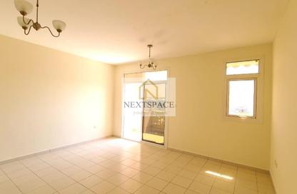 Apartment - Studio - 1 Bathroom for rent in Building T10 - Spain Cluster - International City - Dubai
