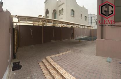 Villa - 3 - 4 for rent in Al Mizhar 3 - Al Mizhar - Dubai