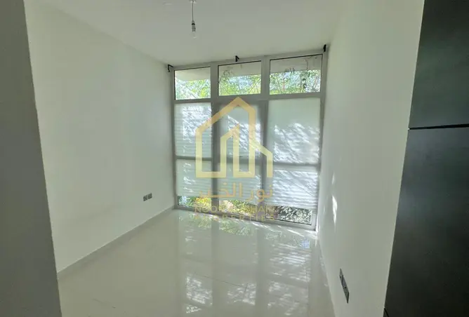 150926815 - Property Image 3