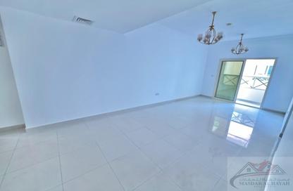 Apartment - 3 Bedrooms - 3 Bathrooms for rent in Muweileh Community - Muwaileh Commercial - Sharjah
