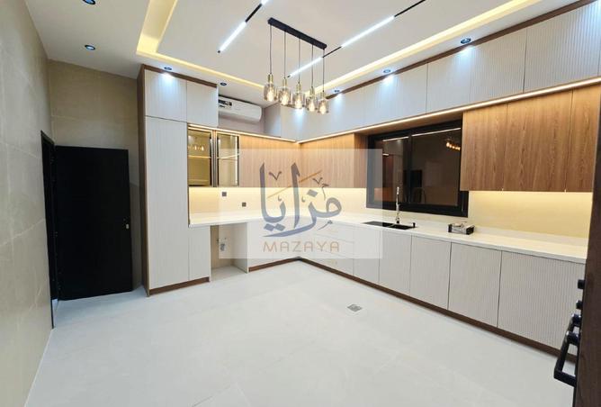 134613365 - Property Image 3