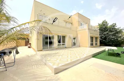 Villa - 5 Bedrooms - 4 Bathrooms for sale in Meadows 1 - Meadows - Dubai