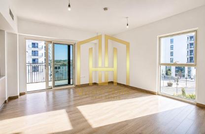 Apartment - 3 Bedrooms - 4 Bathrooms for rent in Waters Edge - Yas Island - Abu Dhabi