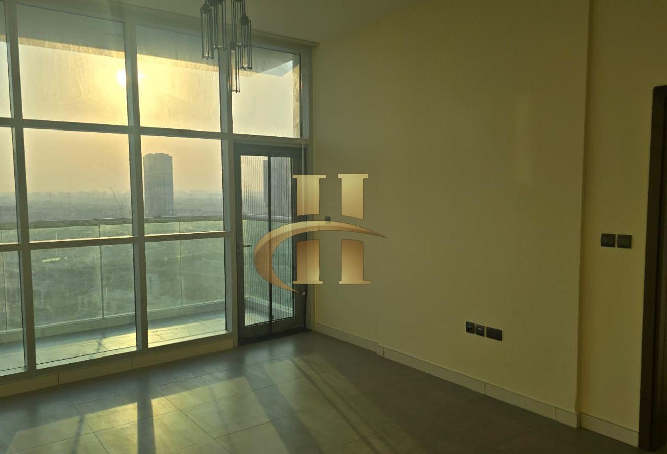 Ready to Move in | Pool View | Book Now photo 6