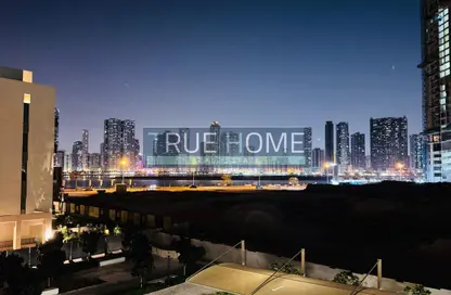 شقة - غرفة نوم - 2 حمامات للبيع في جزيرة مريم - الخان - الشارقة