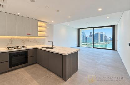 Apartment - 1 - 2 for sale in Peninsula Four - Peninsula - Business Bay - Dubai