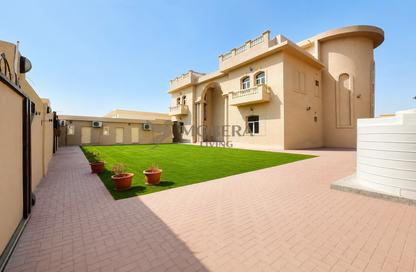 Villa - 7+ Bedrooms - 7+ Bathrooms for rent in Nad Al Sheba 4 - Nad Al Sheba - Dubai