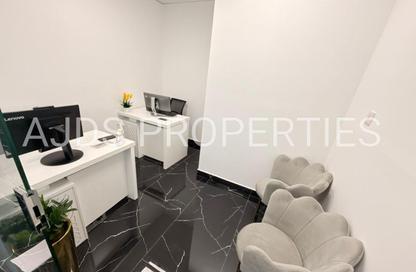 Office Space - Studio - 1 Bathroom for rent in Fatima Mohammad Ahmad Bin Suleiman Building - Al Raffa - Bur Dubai - Dubai