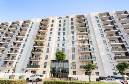 Apartment - Studio - 1 Bathroom for rent in Waters Edge - Yas Island - Abu Dhabi