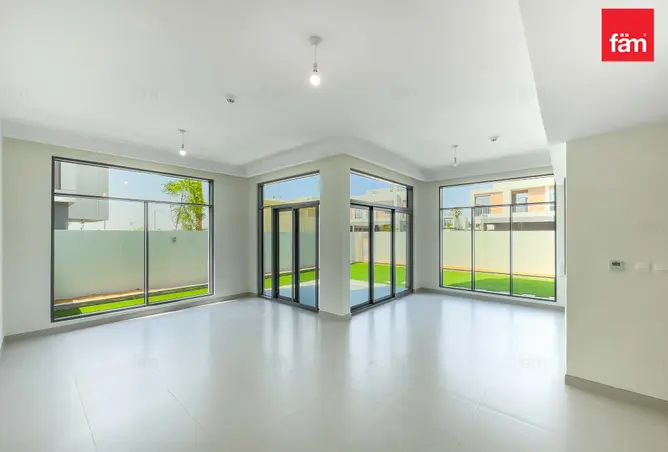 165043567 - Property Image 2