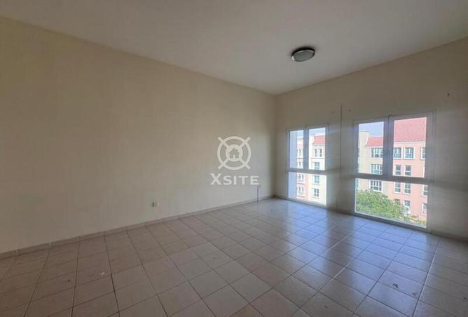 92705586 - Property Image 2