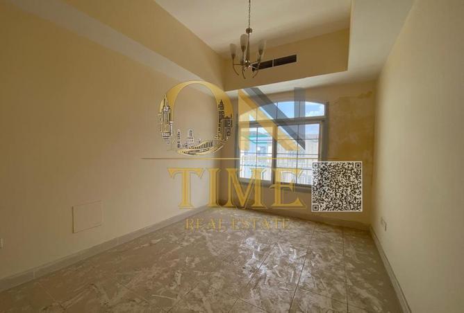 87463979 - Property Main Image