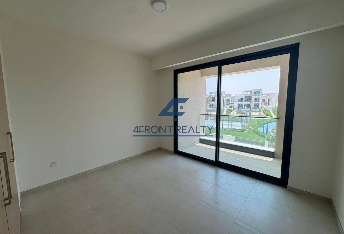 Central Park Backing|Opposite Pool| Expansive Plot photo 6