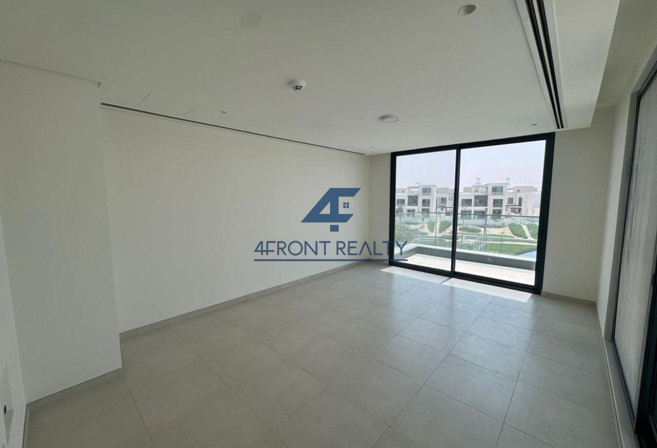 Central Park Backing|Opposite Pool| Expansive Plot photo 10