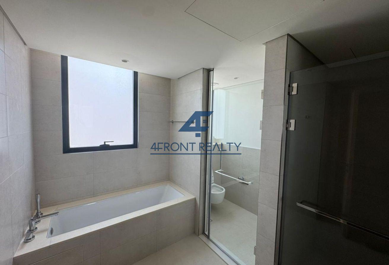 Central Park Backing|Opposite Pool| Expansive Plot photo 16