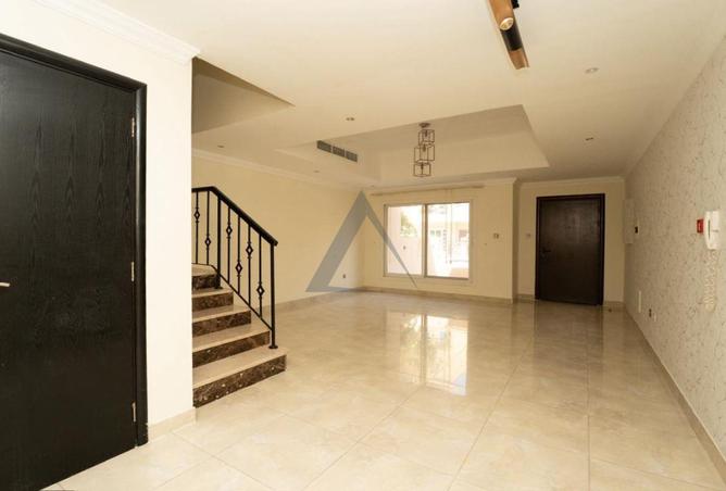 56937352 - Property Image 3