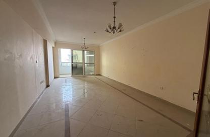 Apartment - 2 - 3 for sale in Ameer Bu Khamseen Tower - Al Majaz 3 - Al Majaz - Sharjah