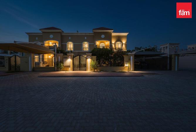 68280230 - Property Image 2