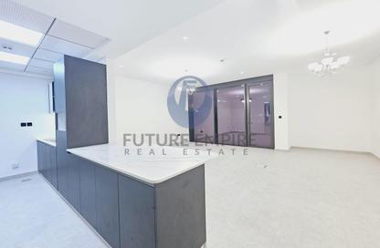 Apartment - 2 Bedrooms - 4 Bathrooms for rent in THE PEARL - Umm Hurair 2 - Umm Hurair - Dubai