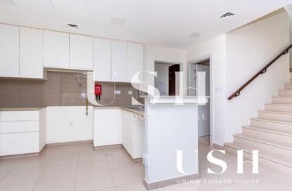 Townhouse - 3 - 4 for sale in Noor Townhouses - Town Square - Dubai