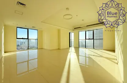 Apartment - 3 Bedrooms - 5 Bathrooms for rent in Zee Zee Tower - Al Barsha 1 - Al Barsha - Dubai Apartment - 3 Bedrooms - 5 Bathrooms for rent in Zee Zee Tower - Al Barsha 1 - Al Barsha - Dubai